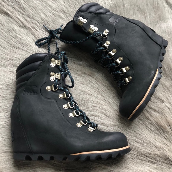 sorel conquest wedge black